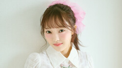 【≠ME・落合希来里】ポニテであざとく盛る♡ 小顔見せ「ビッグシュシュ」活用術