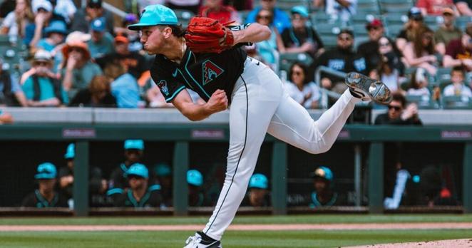 Clubhouse games: Arizona Diamondbacks solve way to success with puzzles to sharpen focus | Baseball
