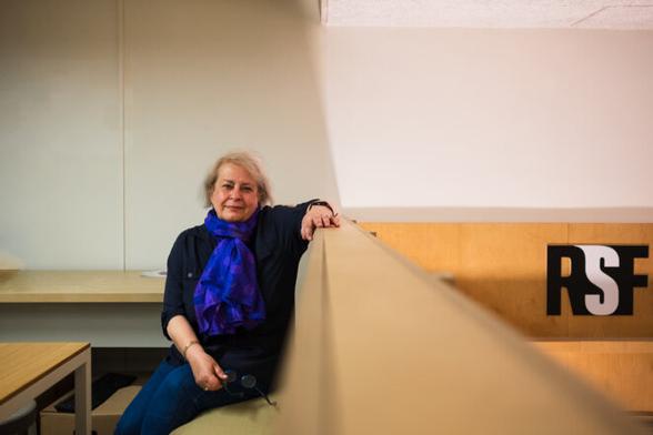 Exfiltrée+par+Reporters+Sans+Frontières,+Ekaterina+Barabash+espère+désormais+pouvoir+exercer+son+métier+depuis+la+France.+©+Photo+Margaux+Houcine+/+Mediapart