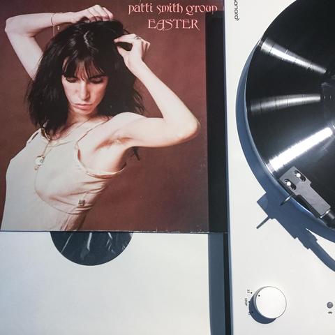 Patti Smith / Easter (1978)