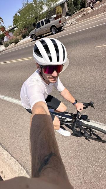 White Shoes & Helmet for the first time in 15 years of riding