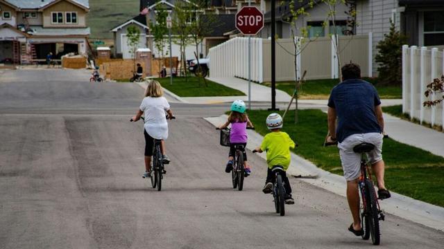 Active transportation a positive for students and the environment