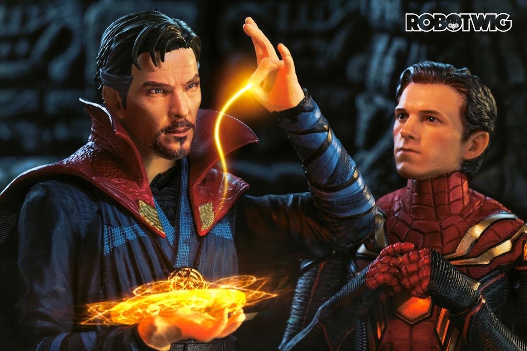 Dr Strange tries to cast his spell but Peter keeps interrupting
