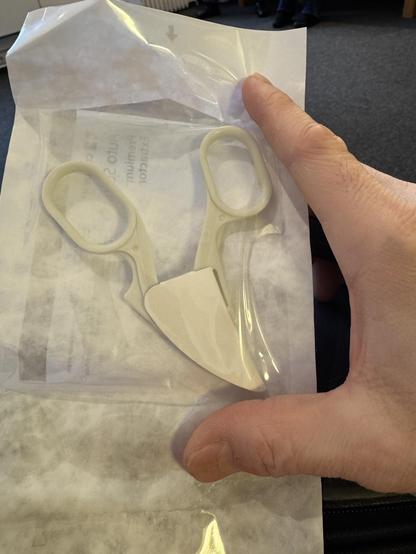 Zange zum entfernen der Klammer