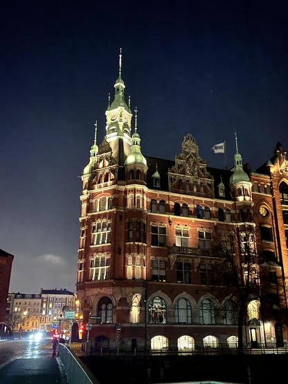 A building in Hamburg Speicherstadt at night 