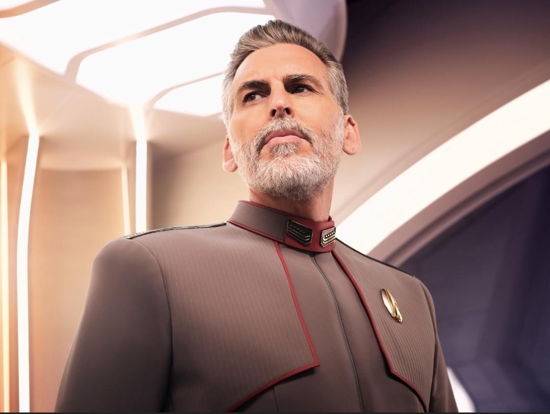 Oded Fehr in Starfleet uniform on #StarTrekAcademy