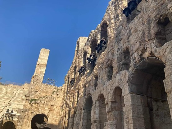 Odeon of Herodes Atticus in Athens.

Philharmonia Orchestra London, Santtu-Matias Rouvali, Patricia Kopatchinskaja.

MIKHAIL GLINKA (1804–1857)
Ruslan and Lyudmila, orchestra overture

IGOR STRAVINSKY (1882–1971)
Concerto for violin and orchestra in D
I.   Toccata
II.   Aria 1
III.  Aria 2
IV.  Capriccio

PIOTR ILYICH TCHAIKOVSKY (1840–1893)
Symphony No. 5 in E minor, Op. 64
I.    Andante – Allegro con anima
II.   Andante cantabile con alcuna licenza
III.  Valse. Allegro moderato