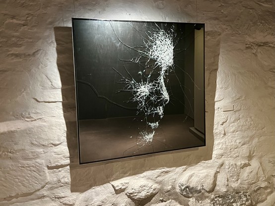 Ausstellungsstück im vitromusée in Romont (Schweiz).