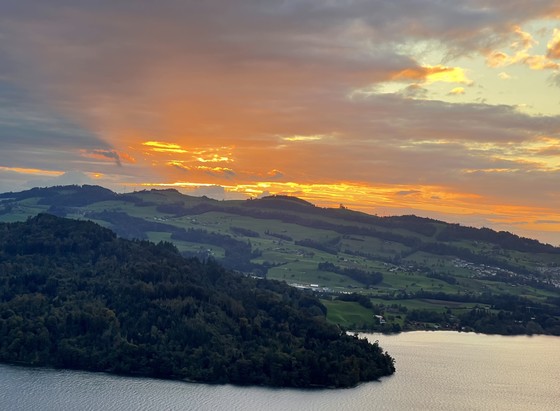 Sonnenuntergang am Zugersee