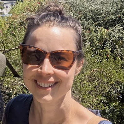 elisa@theforkiverse.com