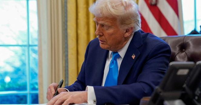 米連邦地裁、トランプ政権に司法命令順守を要請　補助金凍結巡り | ロイター