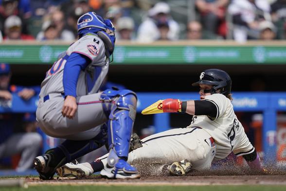 Twins' Ty France hands Mets first walk-off loss of season