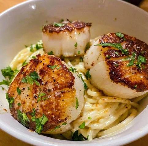 Perfect pan seared scallops