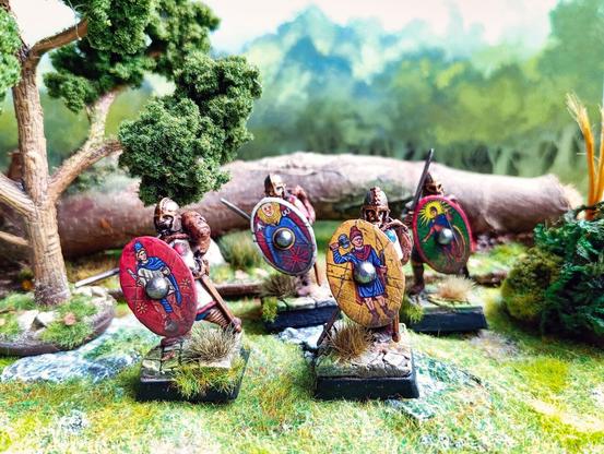 28mm fantasy miniatures.