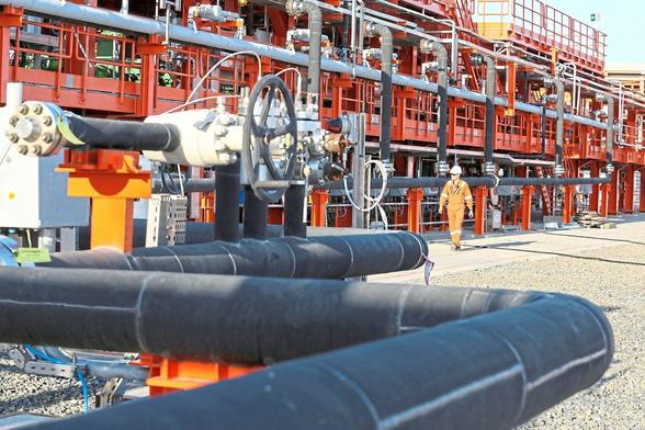 Barclays lowers  crude oil forecast