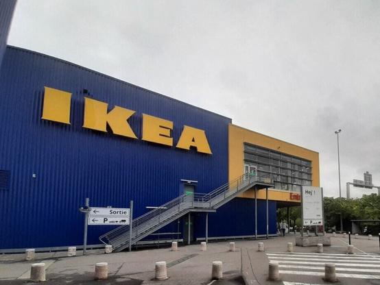 Ikea organise un grand vide-greniers solidaire sur le parking du magasin