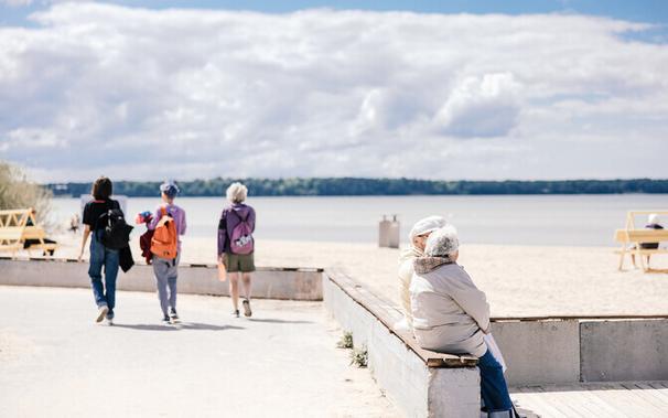 Estonia uses outdated computer systems to pay pensions, benefits | News