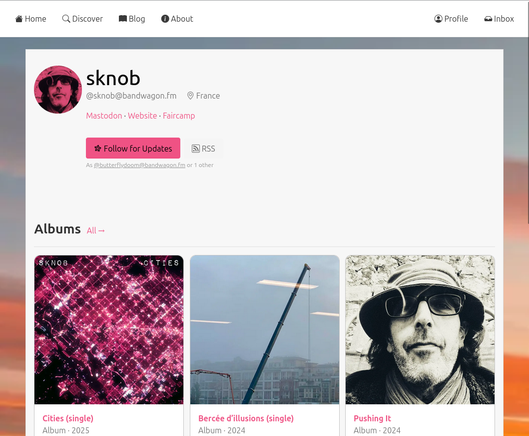 An artist page for Sknob on Bandwagon.