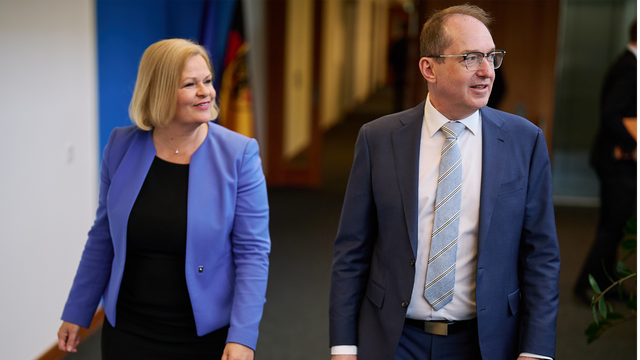 Bundesinnenminister Alexander Dobrindt und Nancy Faeser.