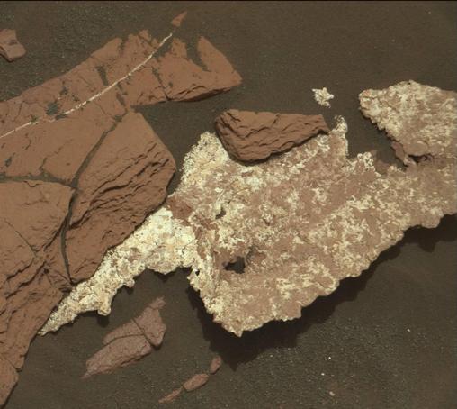 Rover: Curiosity

Earth date: 2016-11-19

Sol: 1525