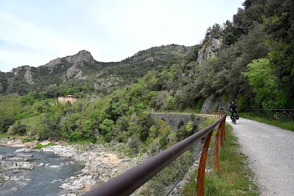 La Dolce Via: Radfahren in der Ardèche Region.