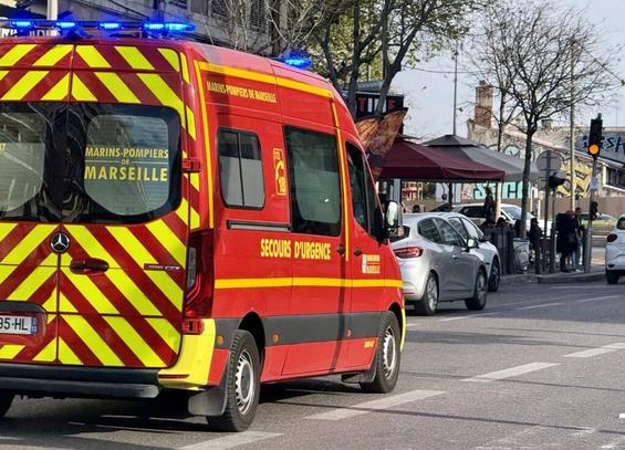 Marseille. Un homme de 23 ans tué par balles en pleine rue, à un arrêt de bus