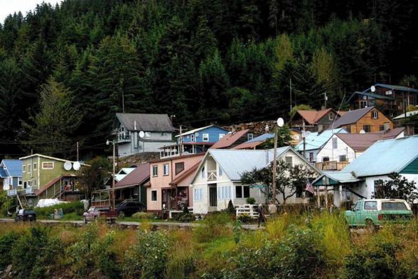 
                  
                          The city of Hoonah is seeking to incorporate as a borough with a large tract of surrounding area that includes most of Glacier Bay National Park and a few tiny communities. (Alaska Department of Commerce, Community, and Economic Development photo)

                  
          