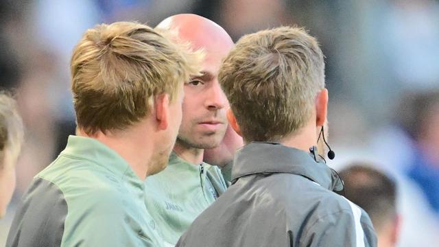 Vor Hertha ins Hotel: Alles neu bei Preußen! | Sport