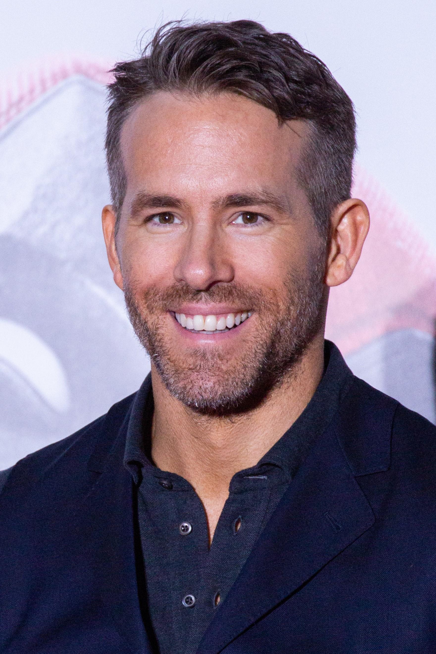 A photo of Ryan Reynolds, who looks a lot like Ryan Gosling