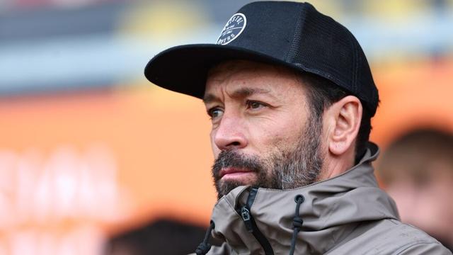EFL club sack manager less than 24 hours after end of season following dreadful run